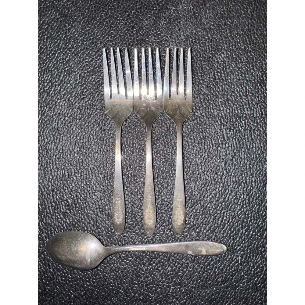 Choice of Oneida Community, Birds of Paradise 3 Forks 1 Spoon 